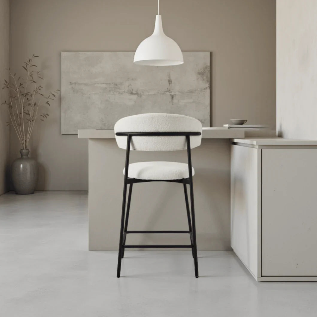 FURNHOUSE Diana Barhocker 2er Set - Bouclé-Stoff Weiß