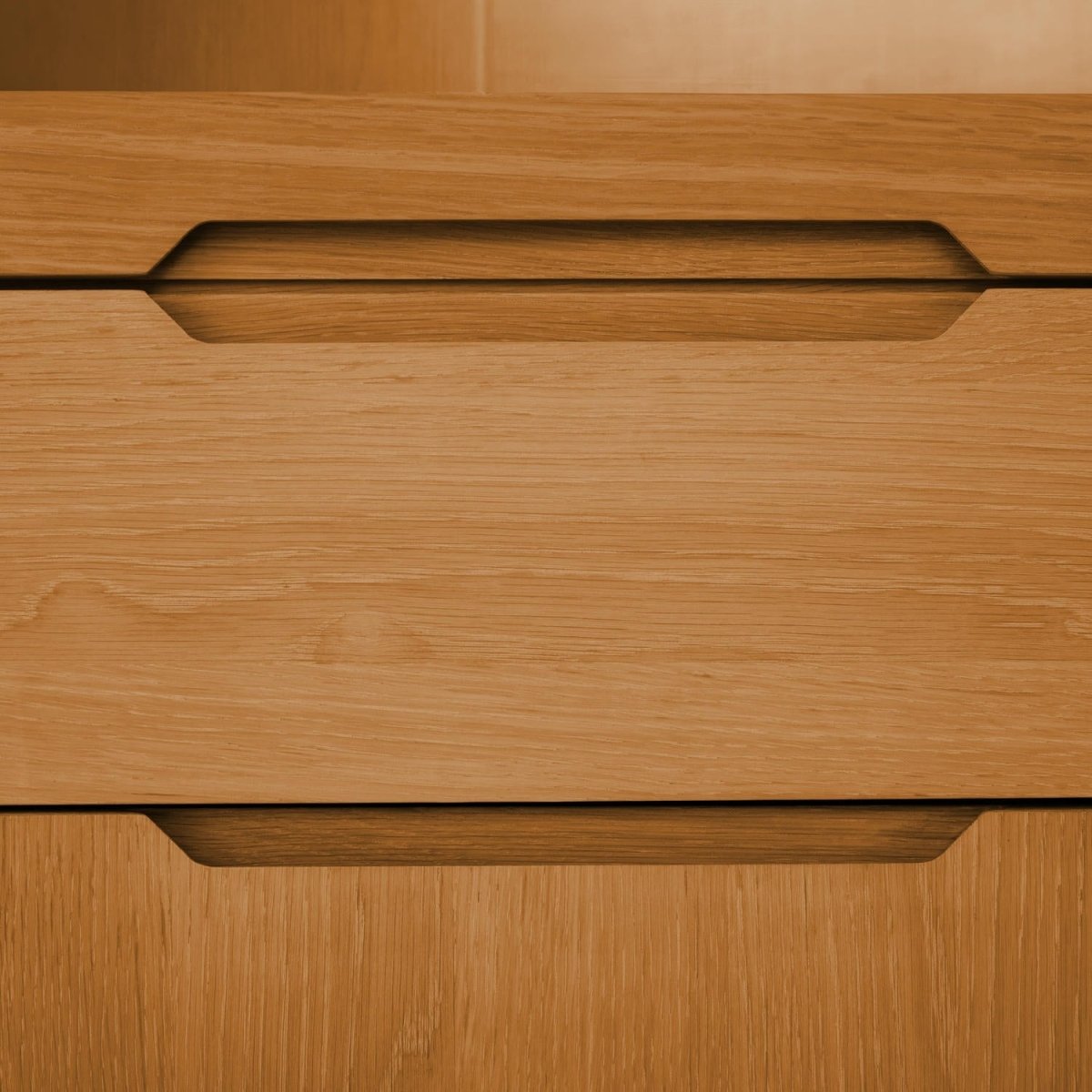 Highboard mit LED-Beleuchtung - 124 cm breit - Wildeiche