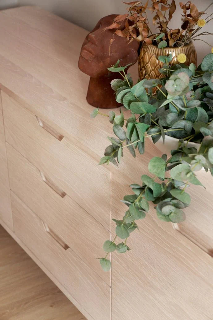 FURNHOUSE Nyborg Sideboard mit 2 Türen - 180 cm breit - Eiche Weiß geöltes