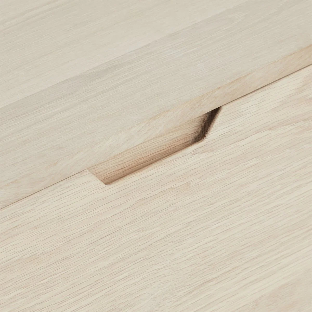 FURNHOUSE Nyborg Sideboard mit 2 Türen - 180 cm breit - Eiche Weiß geöltes