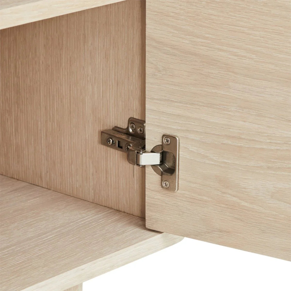 FURNHOUSE Nyborg Sideboard mit 2 Türen - 180 cm breit - Eiche Weiß geöltes