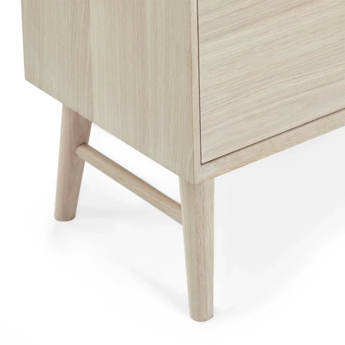 FURNHOUSE Porto TV-Tisch mit 2 Türen - 160 cm breit - Eiche Weiß geöltes