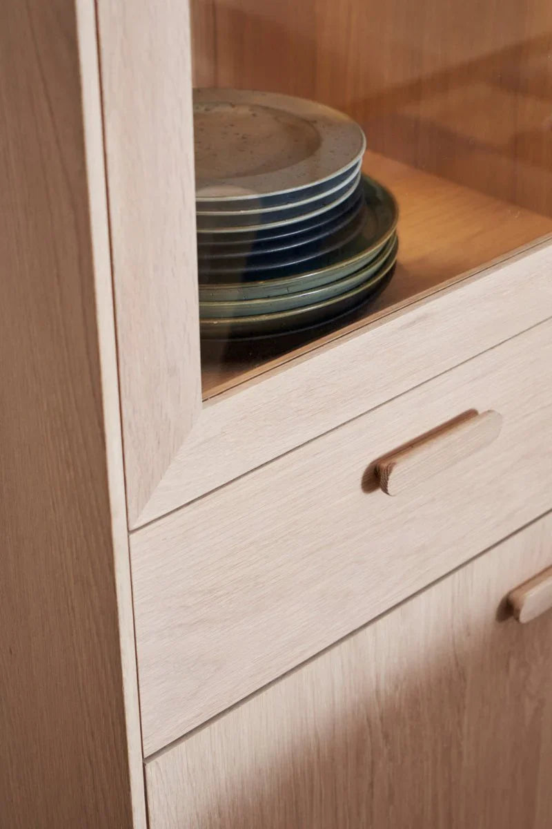 FURNHOUSE Porto Vitrine mit LED-Beleuchtung - 110 cm breit - Eiche Weiß geöltes