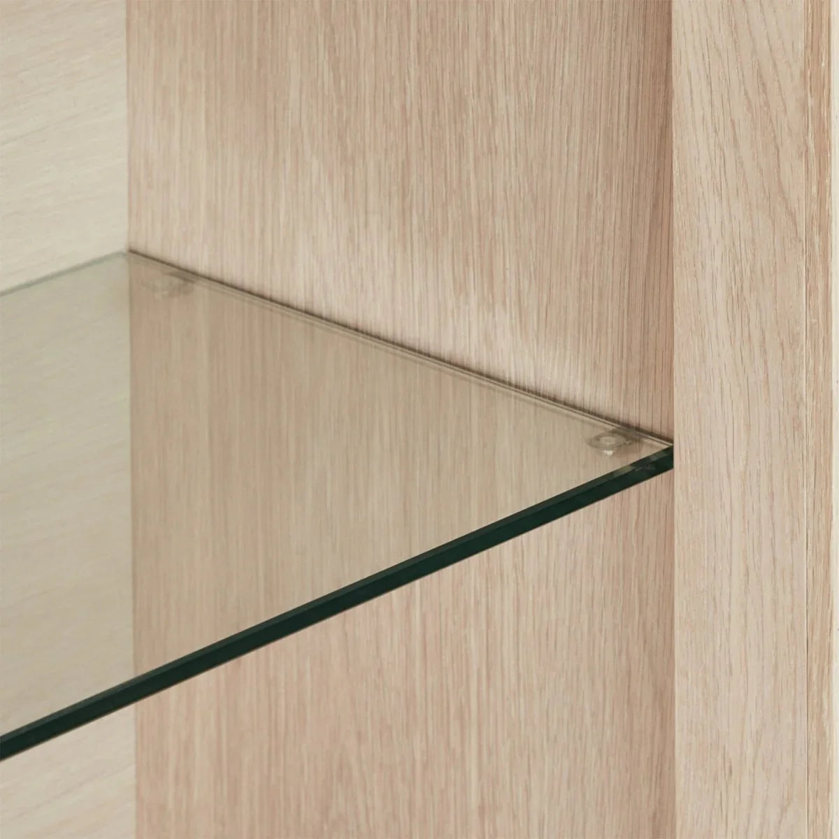 FURNHOUSE Porto Wandschrank mit LED-Beleuchtung - 212 cm breit - Eiche Weiß geöltes