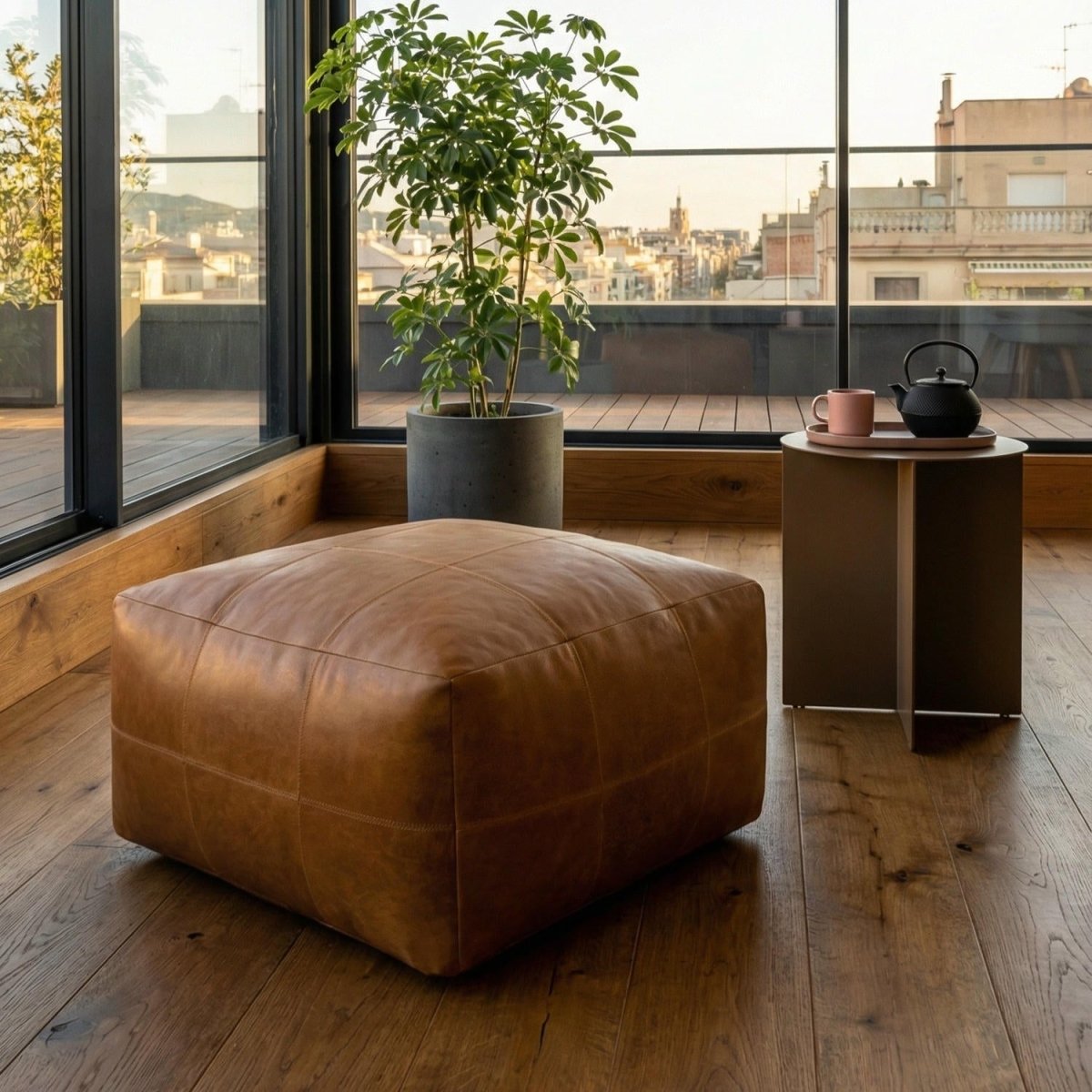 Tenna Pouf 75x75x45 cm - Cognacbraun