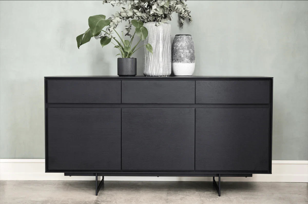 FURNHOUSE Tokyo Sideboard mit 3 Türen - 155 cm breit - Eiche Schwarz